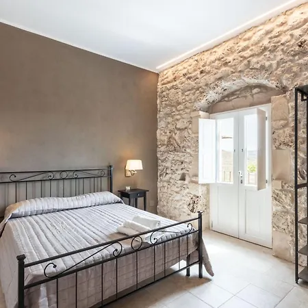 Casale Micale *
