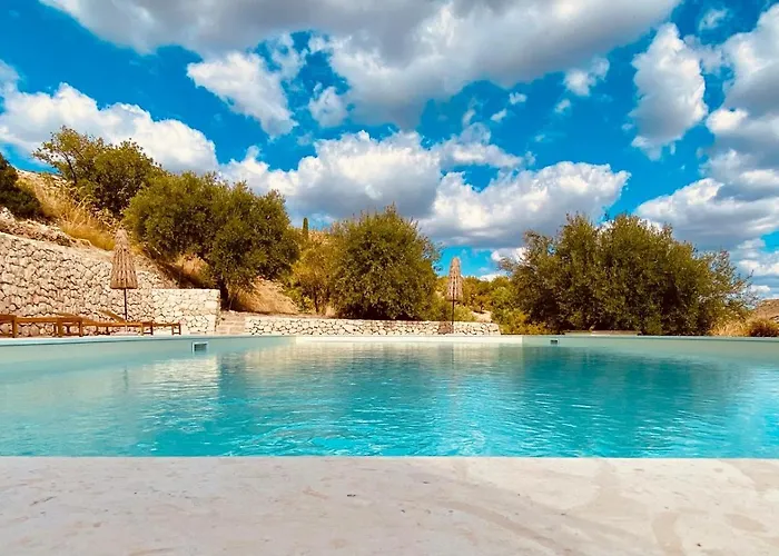 Alloggio per agriturismo Casale Micale *